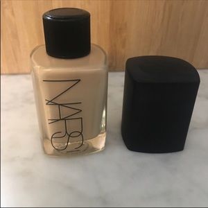 NARS Sheer Glow Fountain